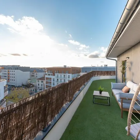 Skylounge- 8pers -families - Pros -terrace- Bbq -parking- Wifi Apartment Argenteuil