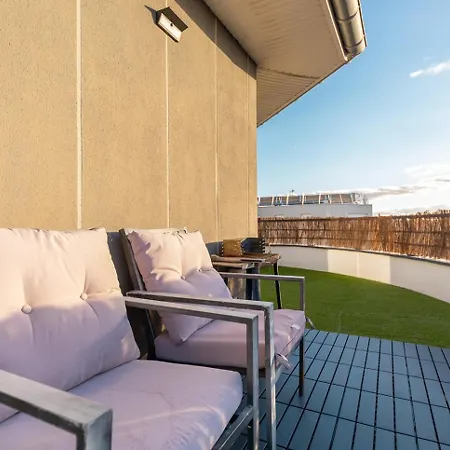 Apartment Skylounge- 8pers -families - Pros -terrace- Bbq -parking- Wifi Argenteuil